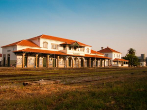  Train Spot Guesthouse  Марван